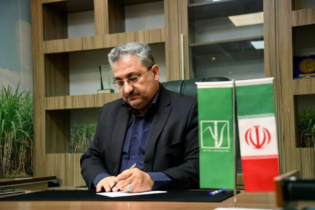 ایران حسینی، وارث ندای «هیهات منّا الذلّه»