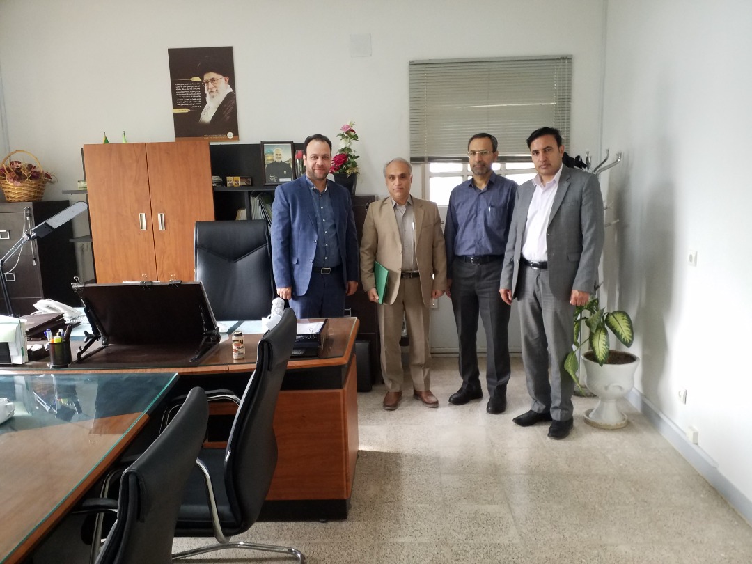 کارکنان جانباز شرکت کشت و صنعت دعبل خزاعی مورد تقدیر قرار گرفتند