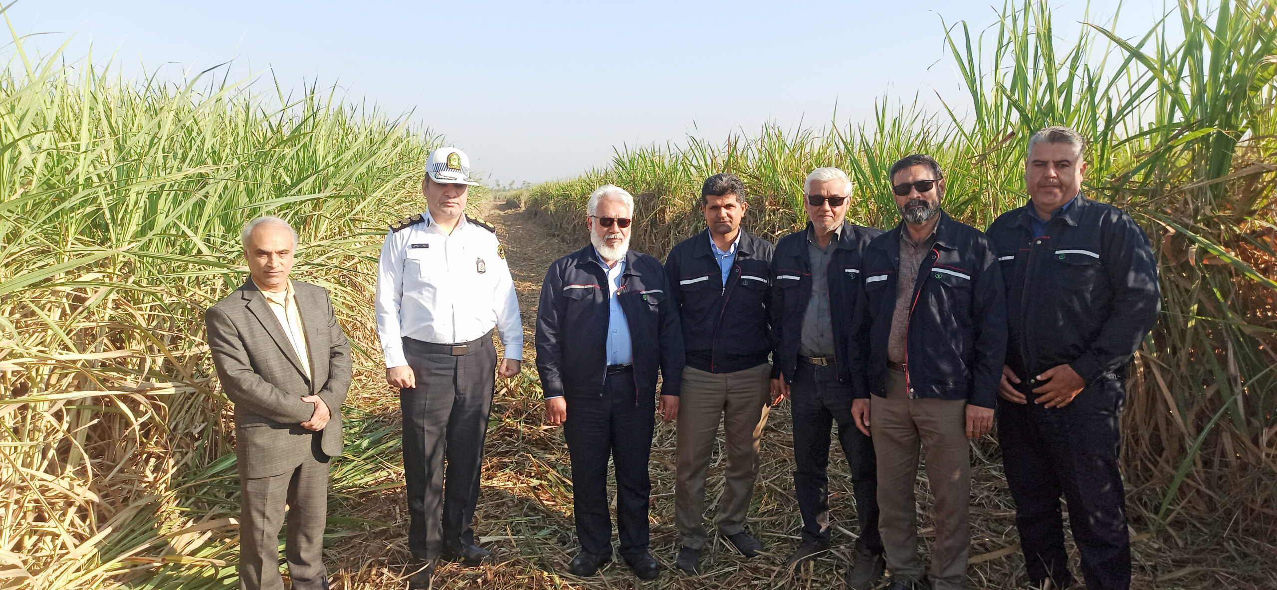 بازدید سرهنگ رضا دولتشاهی رئیس پلیس راه استان خوزستان از کشت و صنعت دعبل خزاعی