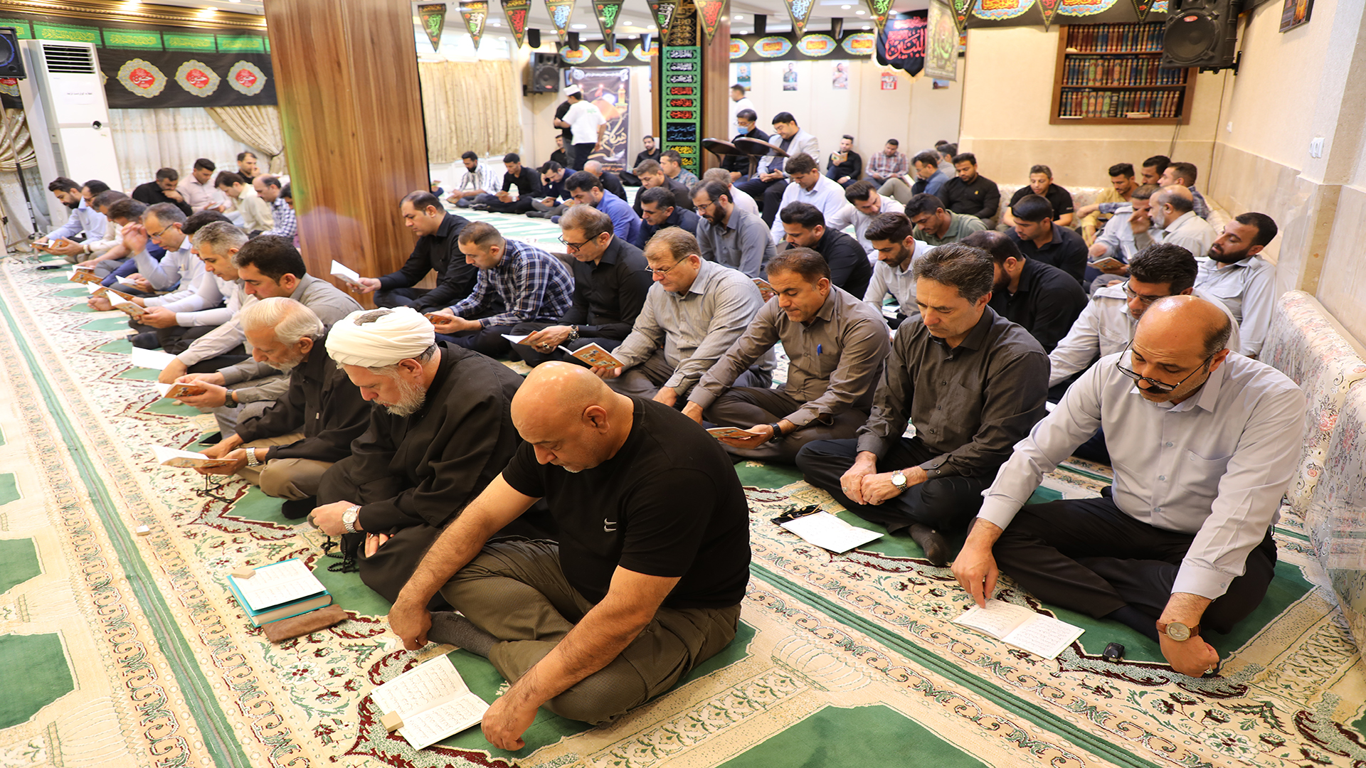 سوگواری حسینی در کشت و صنعت دعبل خزاعی