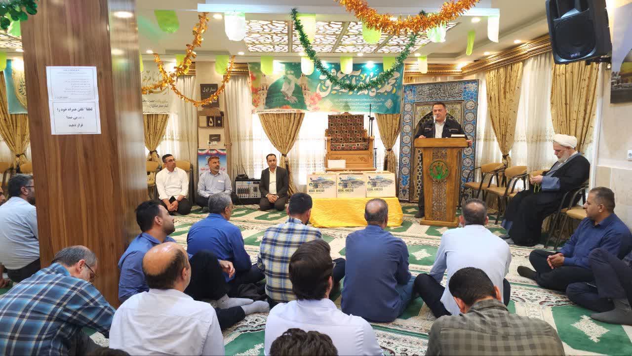 جشن میلاد رسول اکرم (ص) در شرکت کشت و صنعت دعبل خزاعی برگزار شد جشن میلاد رسول اکرم (ص) در شرکت کشت و صنعت دعبل خزاعی برگزار شد