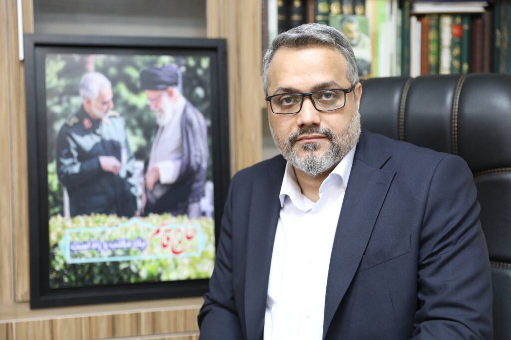 شرکت خمیرمایه و الکل رازی وارد بازار سرمایه شد/دکتر محمودی: کارکنان نیشکر سهامداران واقعی شرکت میشوند شرکت خمیرمایه و الکل رازی وارد بازار سرمایه شد/دکتر محمودی: کارکنان نیشکر سهامداران واقعی شرکت میشوند